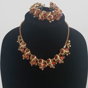 Weiss Bracelet and Necklace Set